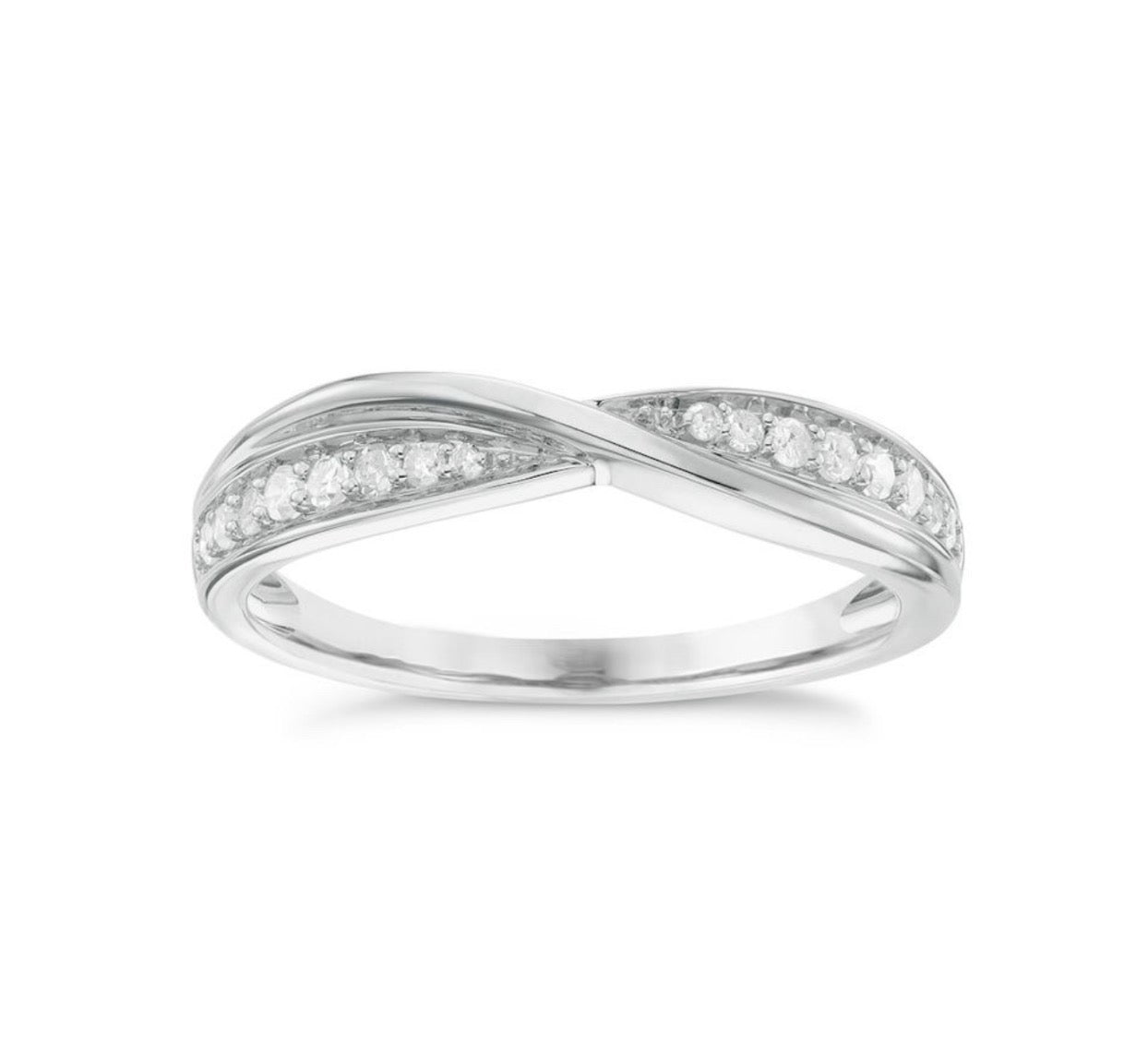 The Amara Infinity Ring