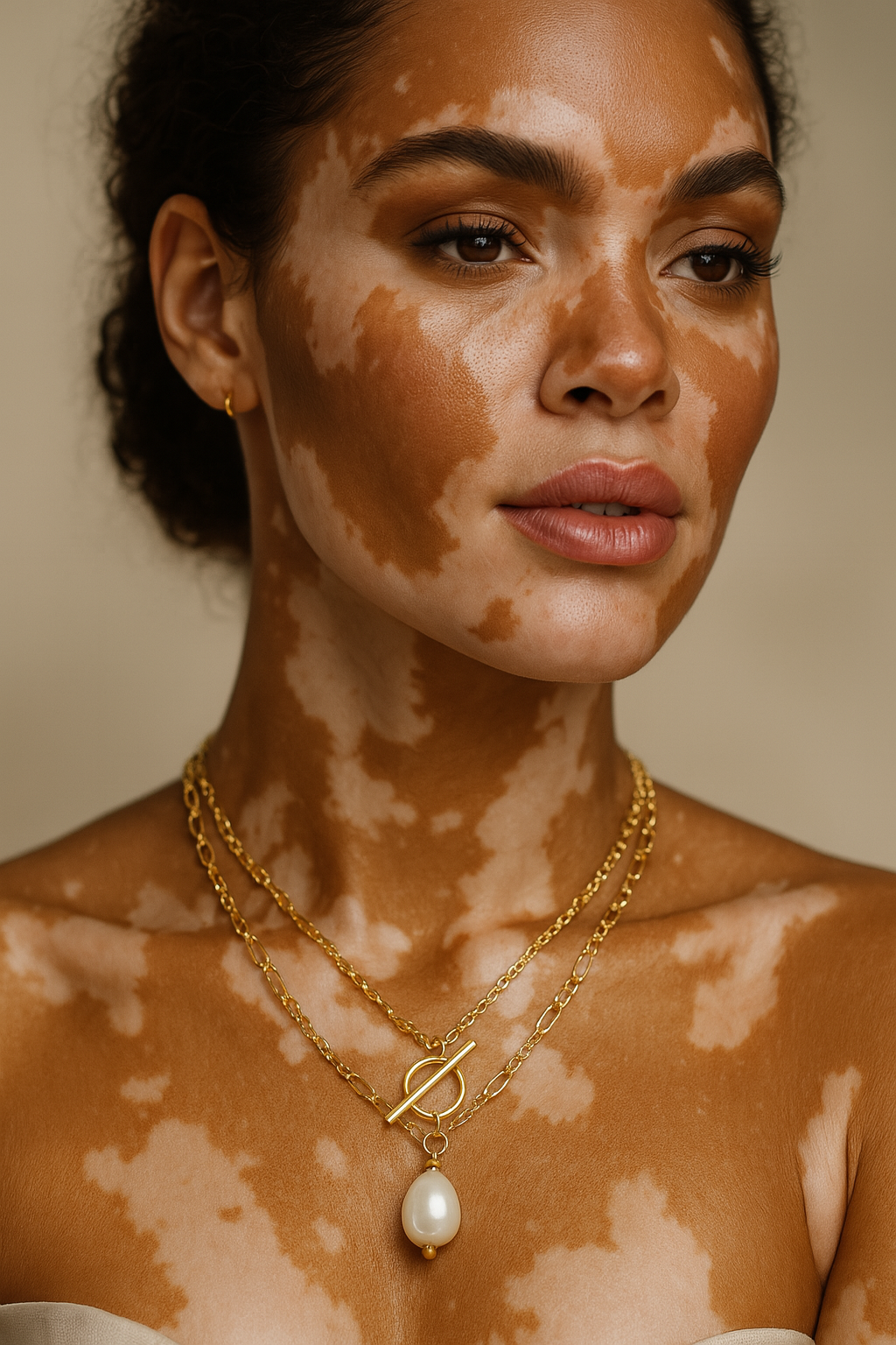 The Gold Double Goddess Glow Necklace