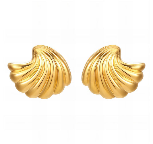 The Luxury Golden Seashell Strand Earrings