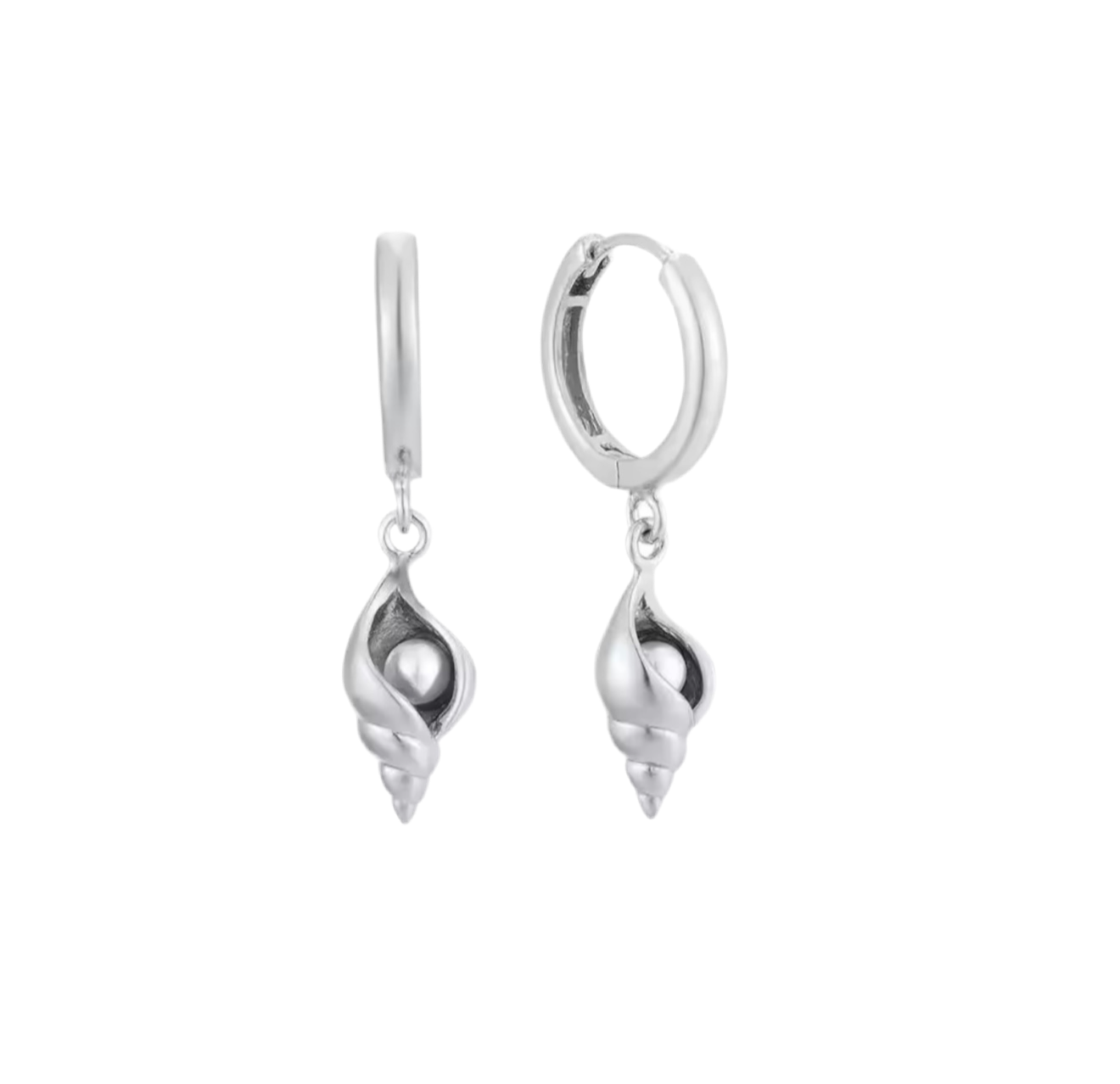 The Silver Sèréne Shell Earrings