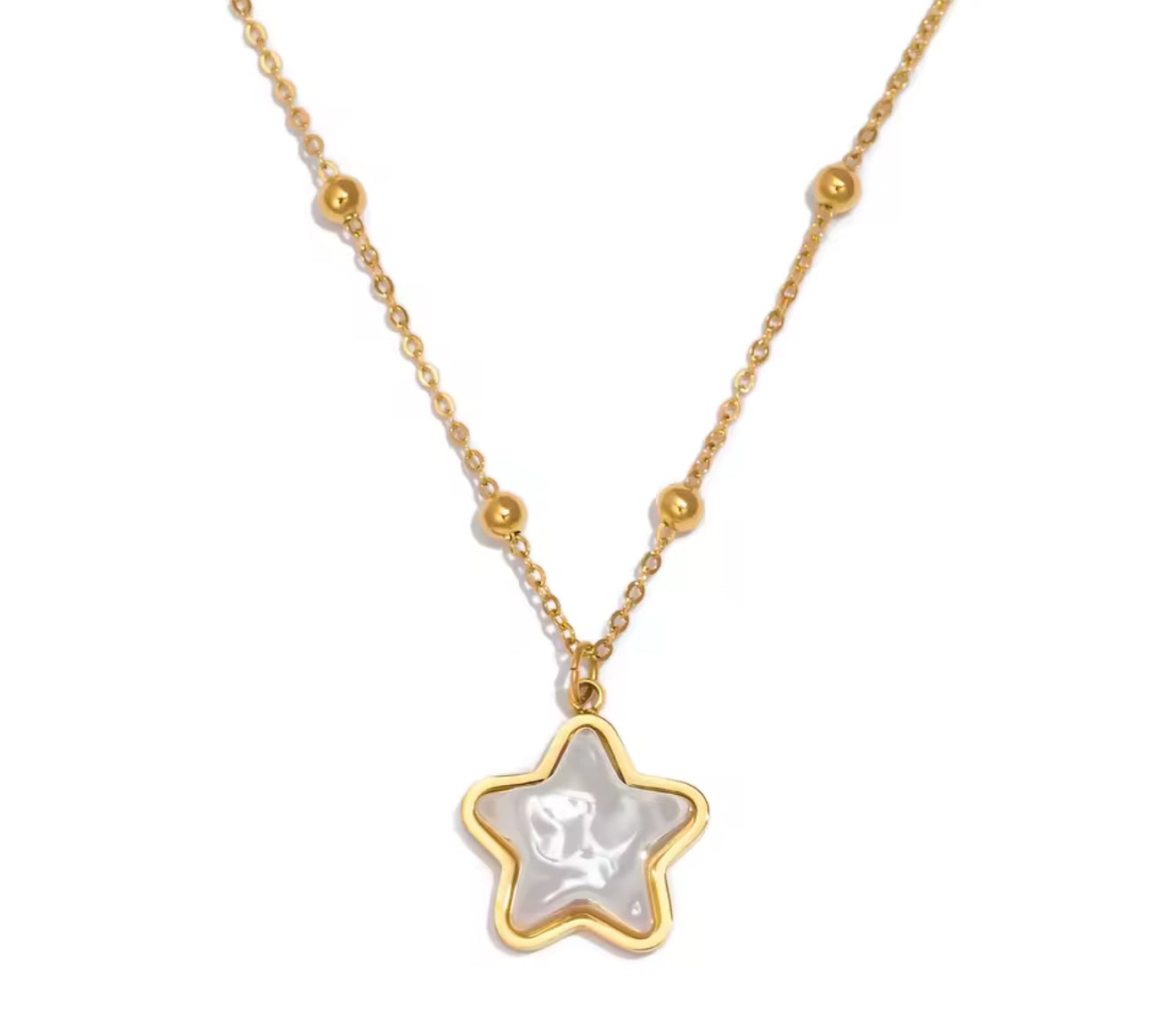 The Gold Pearly Star 3D Necklace