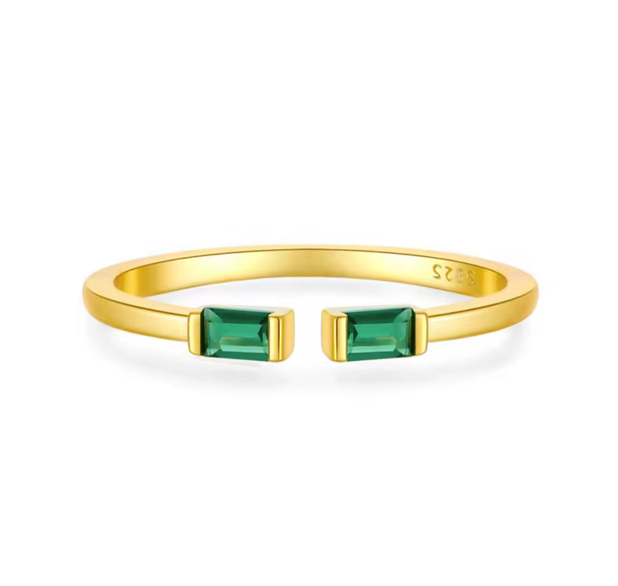 The Golden Luxury Emerald Green Verdant Ring