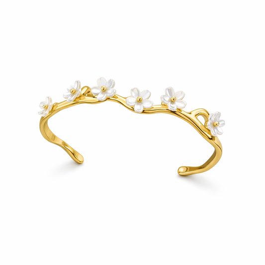 The Gold Artisan Bloom Sculpted Bangle