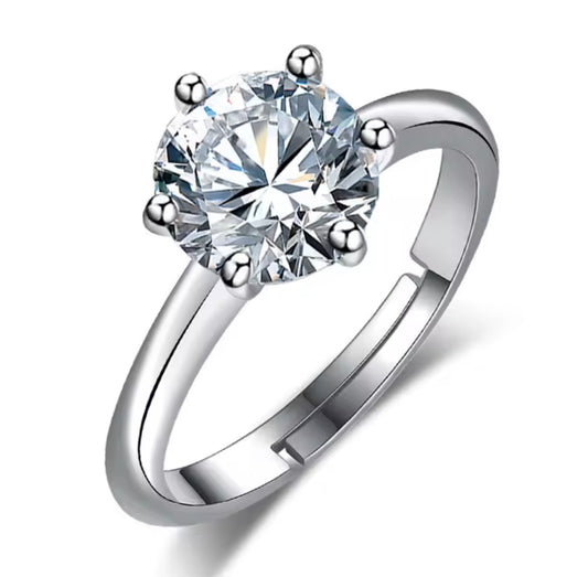 The Silver Lady Victoria Heirloom Solitaire Ring