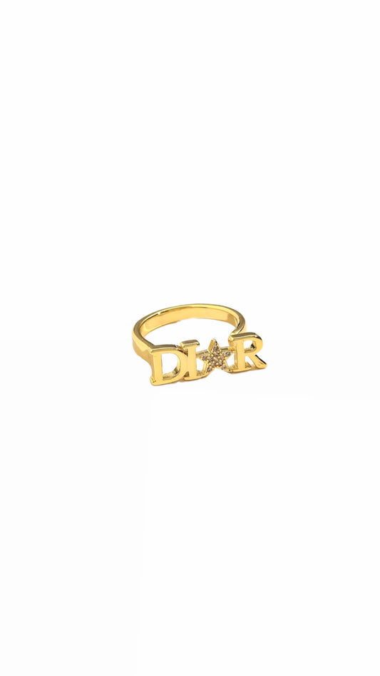 Gold Luxe Star Ring