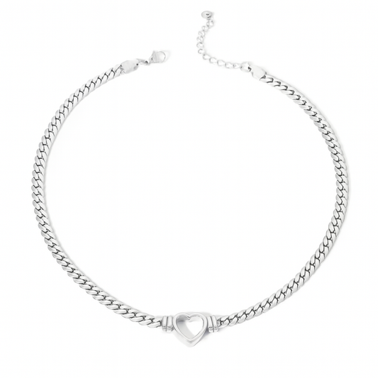 The Silver Heartbeat Necklace