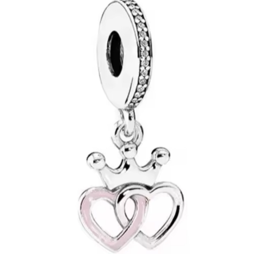 The Crowned Hearts Charm