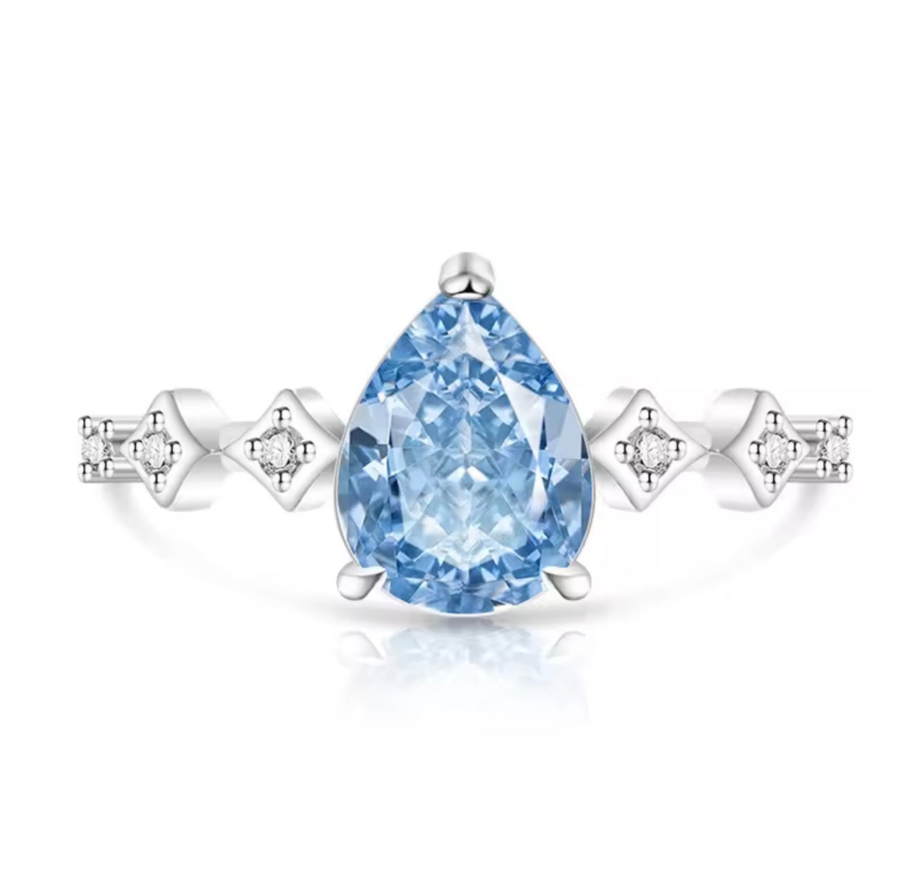 The Silver Dahlià Droplet Adjustable Ring
