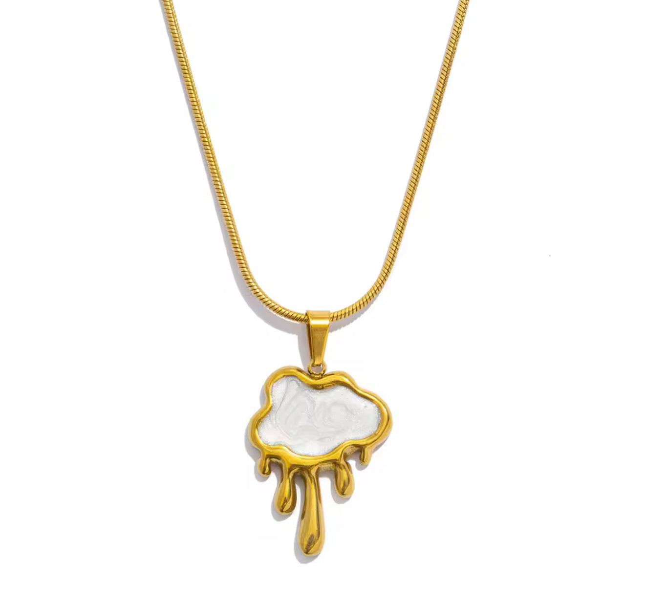 The Veva Boutique Gold Cloud Necklace