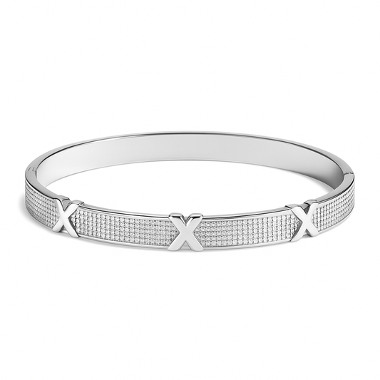 The Silver Eternal Kiss Bangle