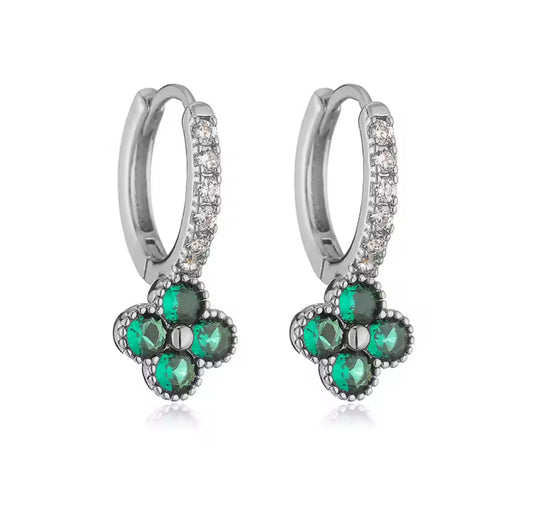 The Silver Glitter Emerald Green Clover Huggies