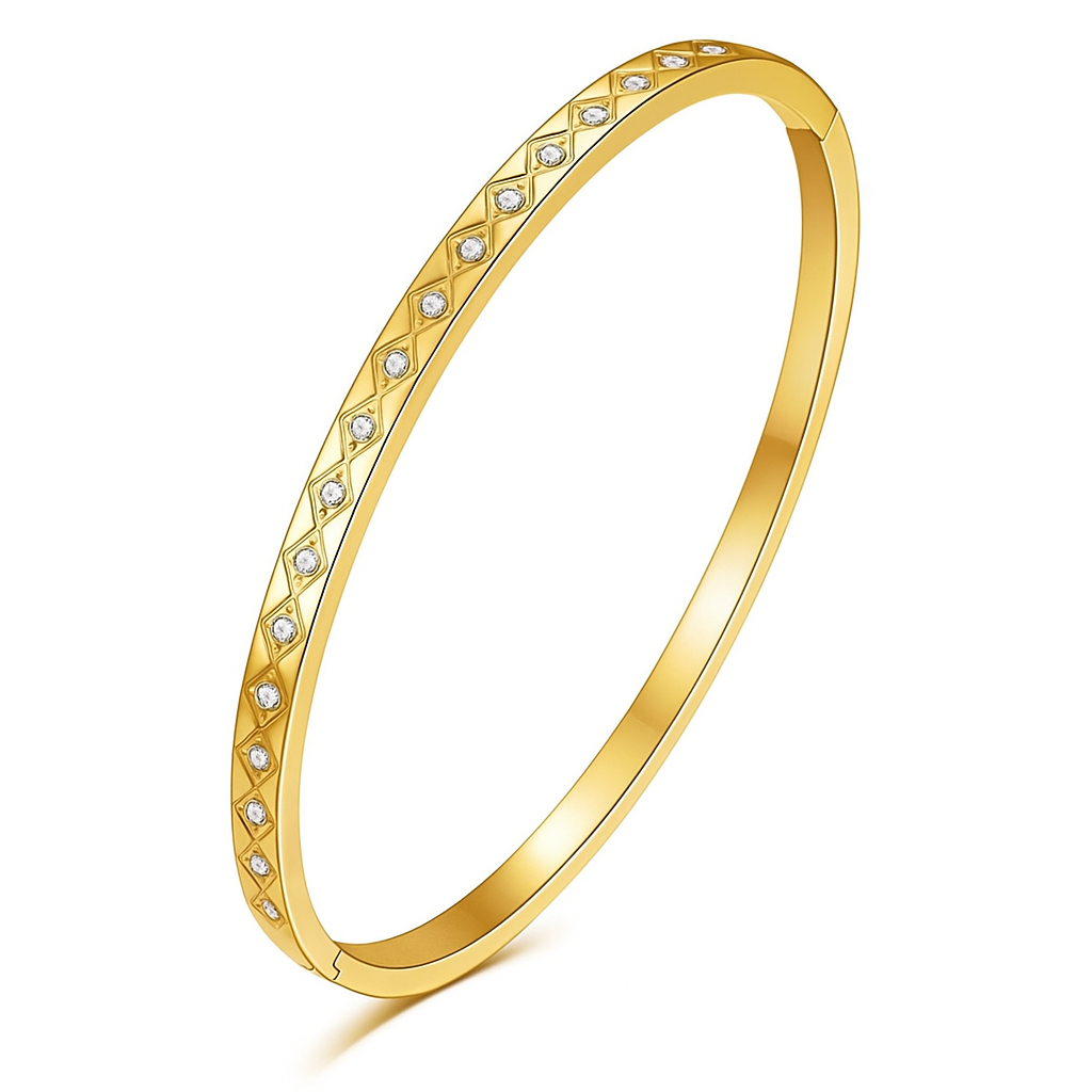 The Gold Éclat Weave Diamond Bangle