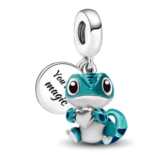 The Turquoise Magic Mood Chameleon Charm (Colour-Changing)