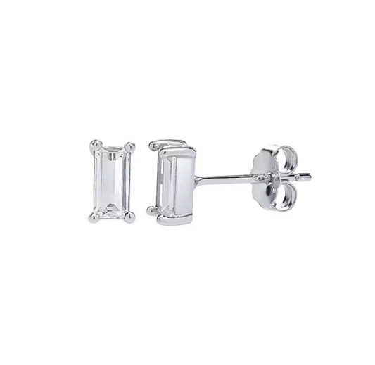 The Silver Minimalistic Linéa Studs
