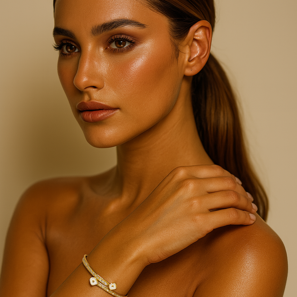 The Gold Sparkling Interlinked Flower Bangle